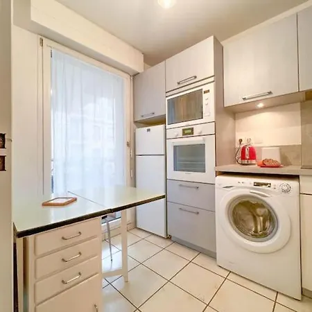 Charming Studio With Terrace Διαμέρισμα