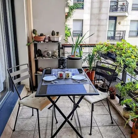 Charming Studio With Terrace Διαμέρισμα *