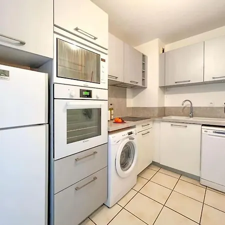 Charming Studio With Terrace Διαμέρισμα